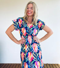 Protea Lovers Tee Dress