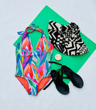 Take It Or Leaf It  One Piece swimsuit