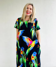 Flocking Awesome Maxi Dress Black PRE-ORDER