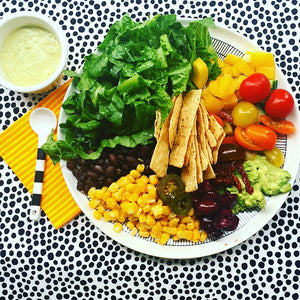 Salad Nights ! Delicious vegan salad mexican inspired , using fresh ingredients and full of rainbow goodness 