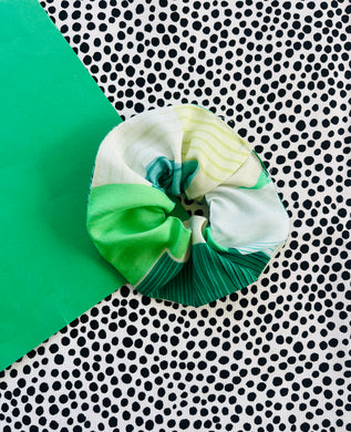 Piece Out Scrunchie Green