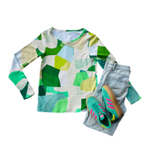 Piece Out Sweater GREEN OR VIOLET
