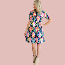Short Sleeve Swing Dress Protea Lovers