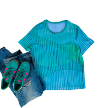 Stripe A Pose Everyday Tee Green