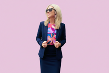 Flower Power Everyday Tee Pinks