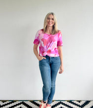 On Cloud 9 Everyday Tee Pinks