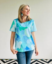 On Cloud 9 Everyday Tee Blues
