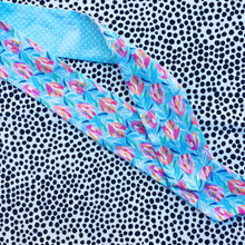 Protea Lovers Aqua mini Hair Tie